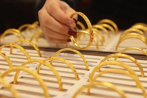 金价银价，大跌